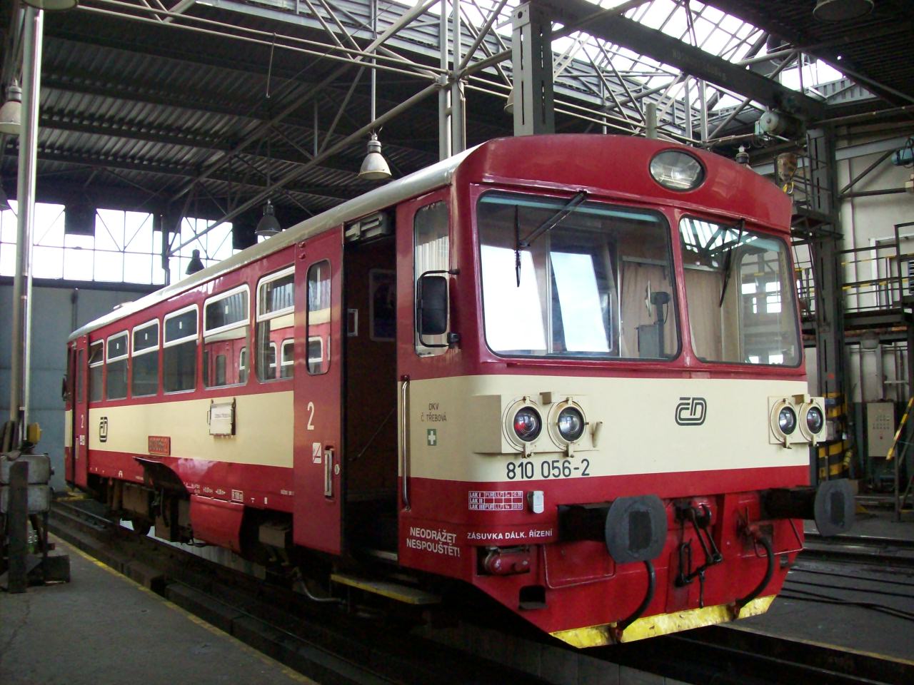 810056-2 